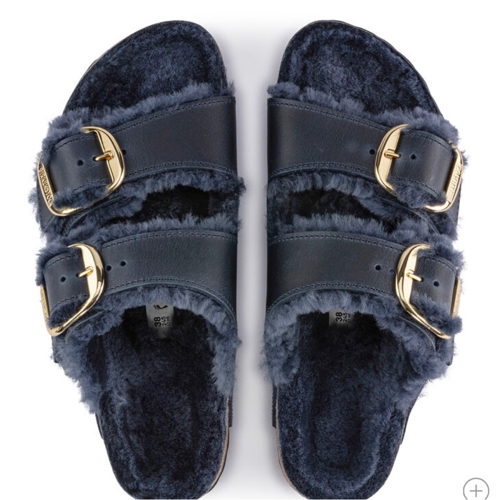 NWT Arizona Big Buckle Shearling size 35